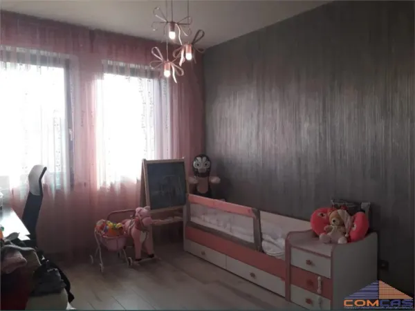 Apartament 4 camere Satu Mare - poza 3