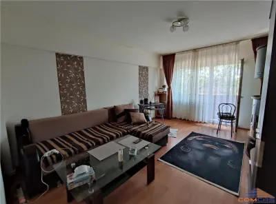 De vanzare apartament cu 2 camere strada Paulestiului - foto 3