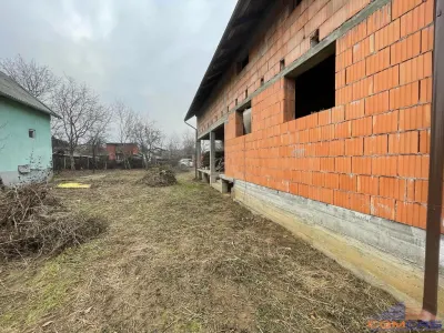 Casa in Rosu cu teren de 1.000 mp pe malul Somesului - foto 4