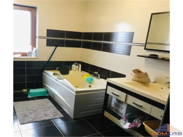 Casă 4 camere Satu Mare - poza 4