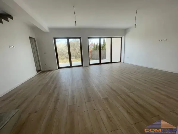 Casă 4 camere Satu Mare - poza 14