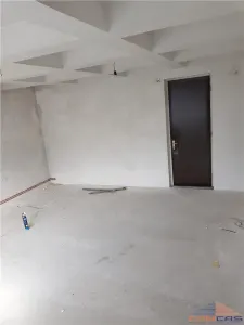 De Inchiriat spatiu Comercial CENTRU - foto 21