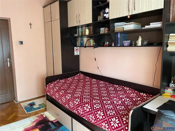 Apartament 5 camere Satu Mare - poza 18