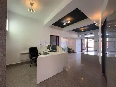 Spatii birouri bd. Socola, langa Jumbo, de la 60mp la 900mp - foto 2