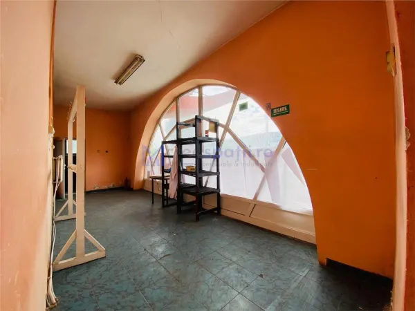 Spațiu comercial Podu Iloaiei - poza 3