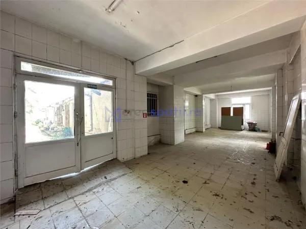 Spațiu comercial Podu Iloaiei - poza 5