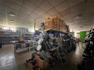 Spatiu comercial Scobinti, fost market, 569mp - foto 12