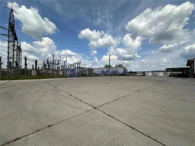 Platforma betonata, de la 550mp la 1250mp, Parc Miroslava, Bratuleni - foto 3