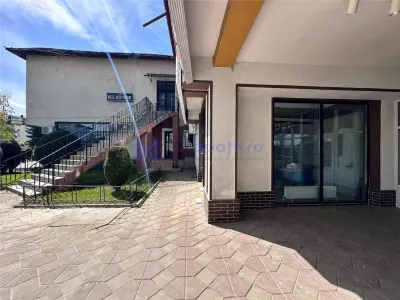 Spatiu comercial Tg. Neamt centru, 48mp, aproape de Catena - foto 13