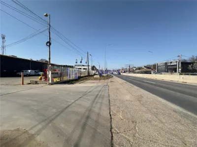 Spatii birouri, mici depozite, rond Mall Moldova, de la 15mp la 150mp - foto 7