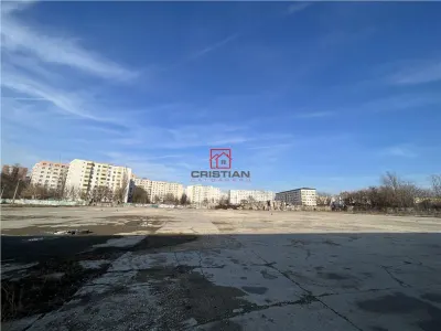 Inchiriere spatiu industrial/platforma betonata Fizicienilor-Vitan - Bucuresti