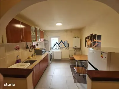 Apartament 3 camere,2 bai,2 balcoane.Centrul Civic! - foto 7