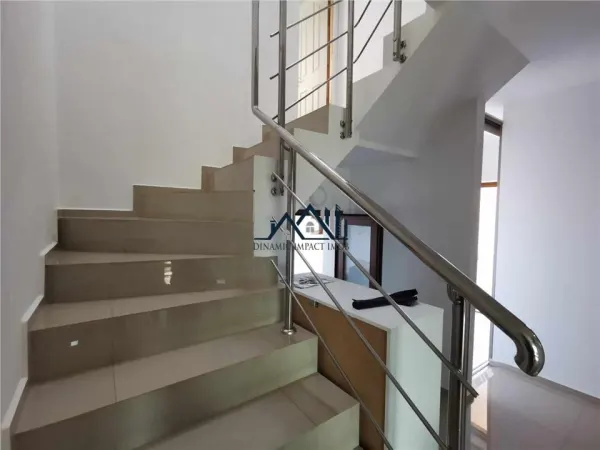 Casă 5 camere Ghimbav - poza 3
