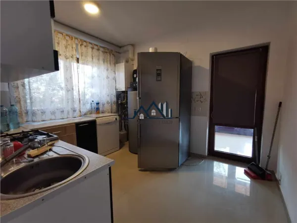 Casă 5 camere Ghimbav - poza 4