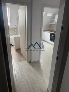 ichiriere studio , Strada Christian Pomarius nr. 7 din Brașov (zona Tractorul, aproape de Coresi Shopping - Brasov