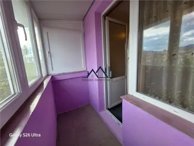 Garsonieră de vanzare decomandată strada Octavian Goga cartierul Tracorul - foto 10