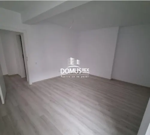 Apartament 2 camere Sannicoara - poza 3