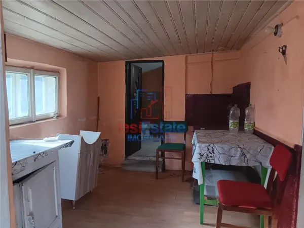 Casă 3 camere Vorovesti - poza 9