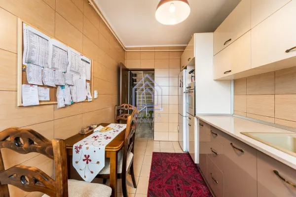Apartament 3 camere Suceava - poza 14