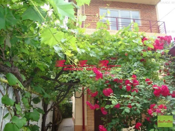 Casă 7 camere București - poza 1