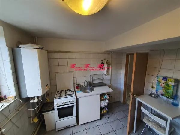 Casă 7 camere București - poza 22