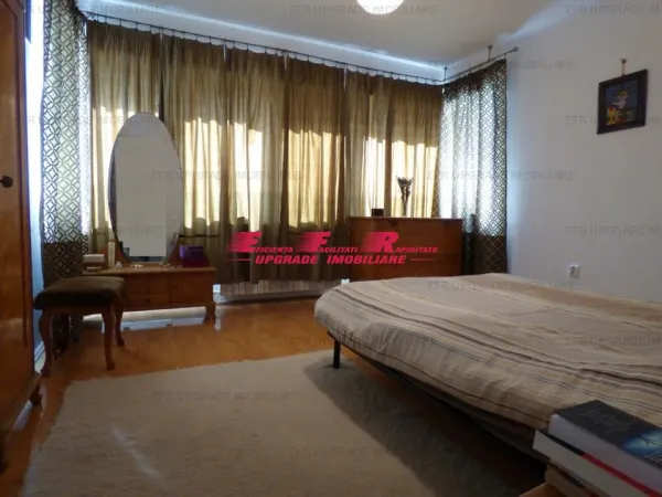 Apartament 5 camere București - poza 4