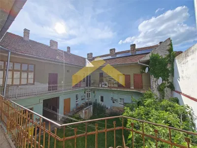 Cladire cu 14 apartamente de vanzare, Gradiste - foto 2