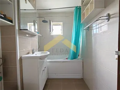 Apartament 100 mp construiti 2 camere zona 300 de vanzare - foto 5