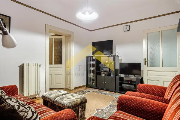 Casă 5 camere Arad - poza 1