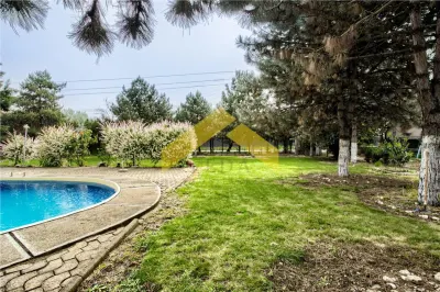 Casa pe colt cu teren de 2464 mp in ZONA MICALACA - foto 18