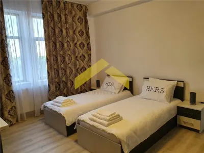 Casa pe colt cu teren de 2464 mp in ZONA MICALACA - foto 4