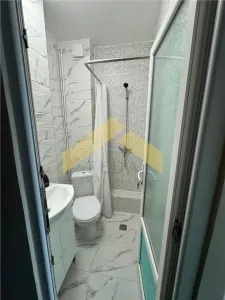 Garsoniera renovata de vanzare zona UTA - foto 2