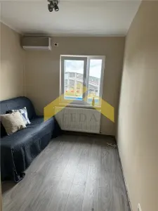 Garsoniera renovata de vanzare zona UTA - foto 3