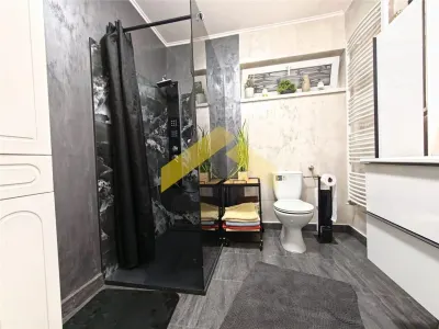 Casa de vanzare in cartierul Via Carmina, Vladimirescu - foto 9