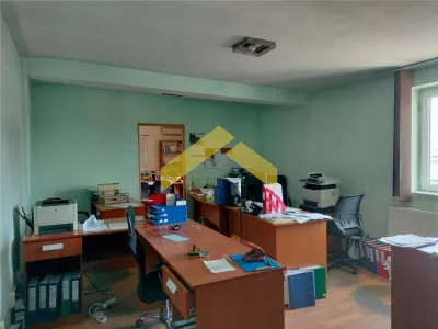 Spatiu de birouri in incinta Frigorifer, calea 6 Vanatori - Arad