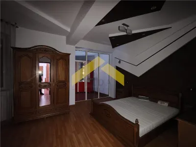 Apartament 3 camere de inchiriat ultracentral - foto 8