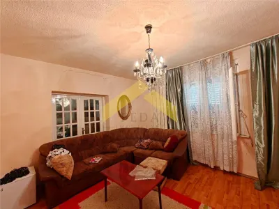 Casa la sol de vanzare in Vladimirescu - foto 6