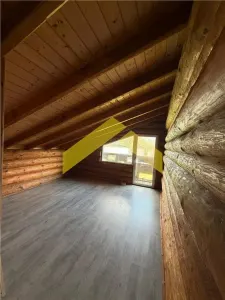 Cabana din piatra de codru si busteni pe Clisura Dunarii, Caraș-Severin - foto 16