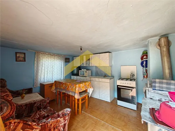 Casă 3 camere Cuias - poza 5