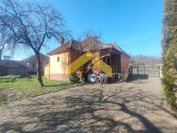 Casă 2 camere Savarsin - poza 2