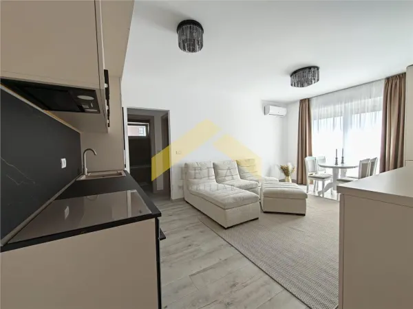 Apartament 3 camere Arad - poza 1