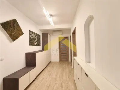 Apartament 3 camere de vanzare zona Bujac bloc NOU - foto 3