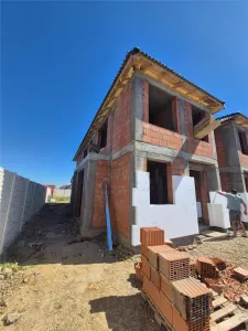 PROIECT DEOSEBIT - DESPARTIT PRIN CT - ZONA EXCELENTA - foto 11
