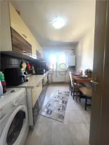 Apartament 2 Camere, Decomandat, etaj 2 din 3 - foto 3