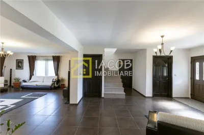 Vila cu 6 camere, 952 mp teren, Saucesti, Bacau - foto 15