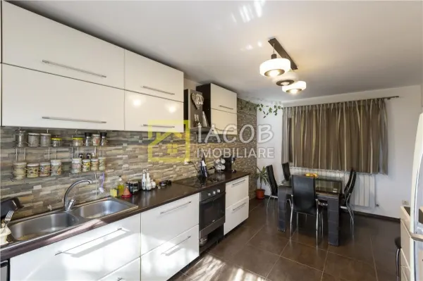 Casă 6 camere Saucesti - poza 7