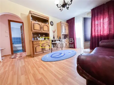 Apartament 2 camere semidecomandat, de vanzare — Aleea Visinului, Bacau - foto 1