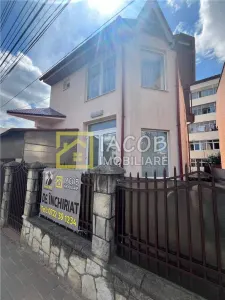 Spatiu birouri/comercial, str Miron Costin, Bacau - foto 3