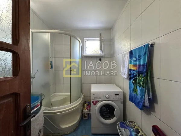 Apartament 3 camere Bacău - poza 15