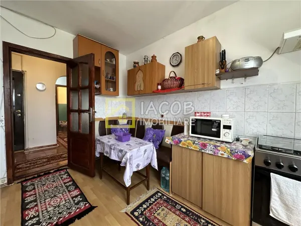 Apartament 3 camere Bacău - poza 8